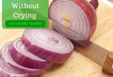 Best tip ever how to cut an onion without crying