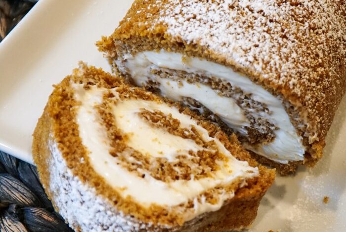 The best pumpkin roll recipe ever
