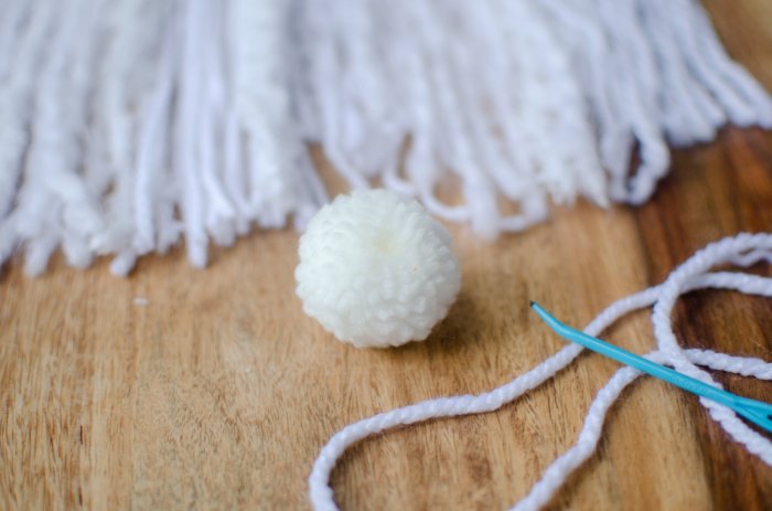 Diy yarn pom pom snowballs music