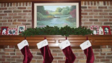 Diy decor for holiday stockings with or without a fireplace mantle