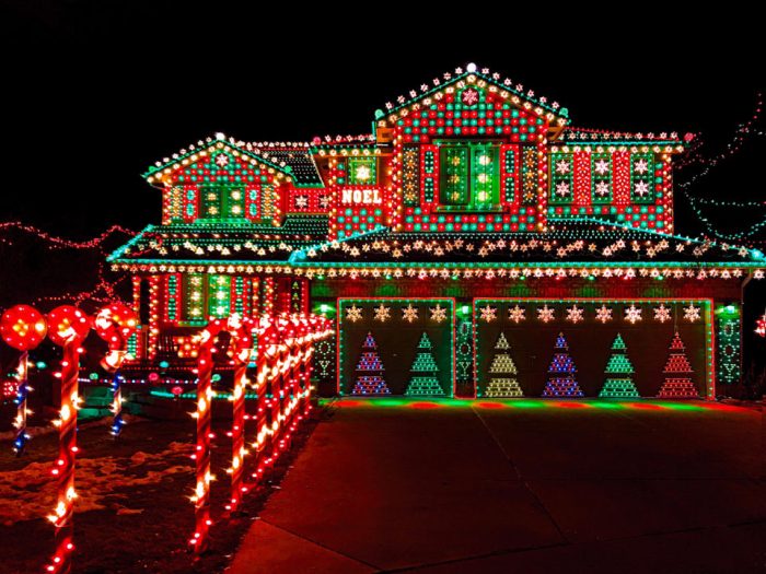 Best christmas light show amazing and hilarious christmas can can