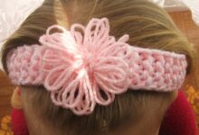 Knotted baby head tie with free pattern