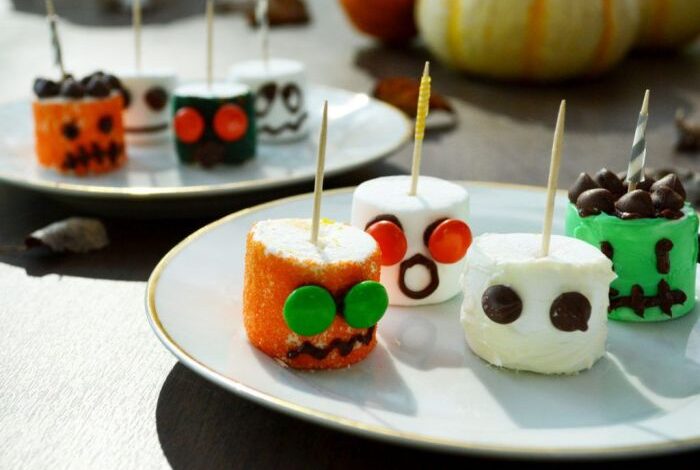 Scaring up monster mallows for your next halloween party