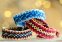 Friendship bracelets and the friendship dance