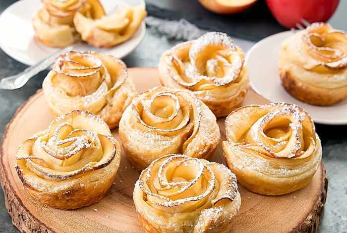 Baked apple roses