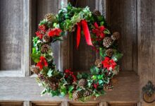 Easy diy straw christmas wreath