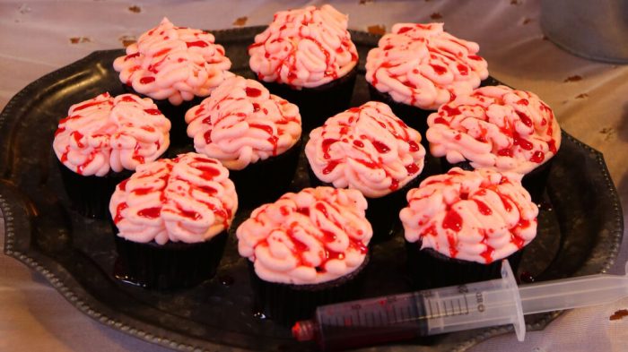 Brain and blood cupcakes