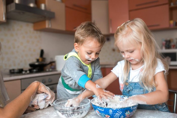 How a few minutes a day can get your toddler to eat your cooking