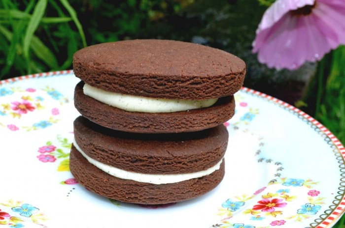 Oreo cookie sucker tutorial