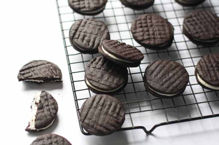 Oreo cookie sucker tutorial